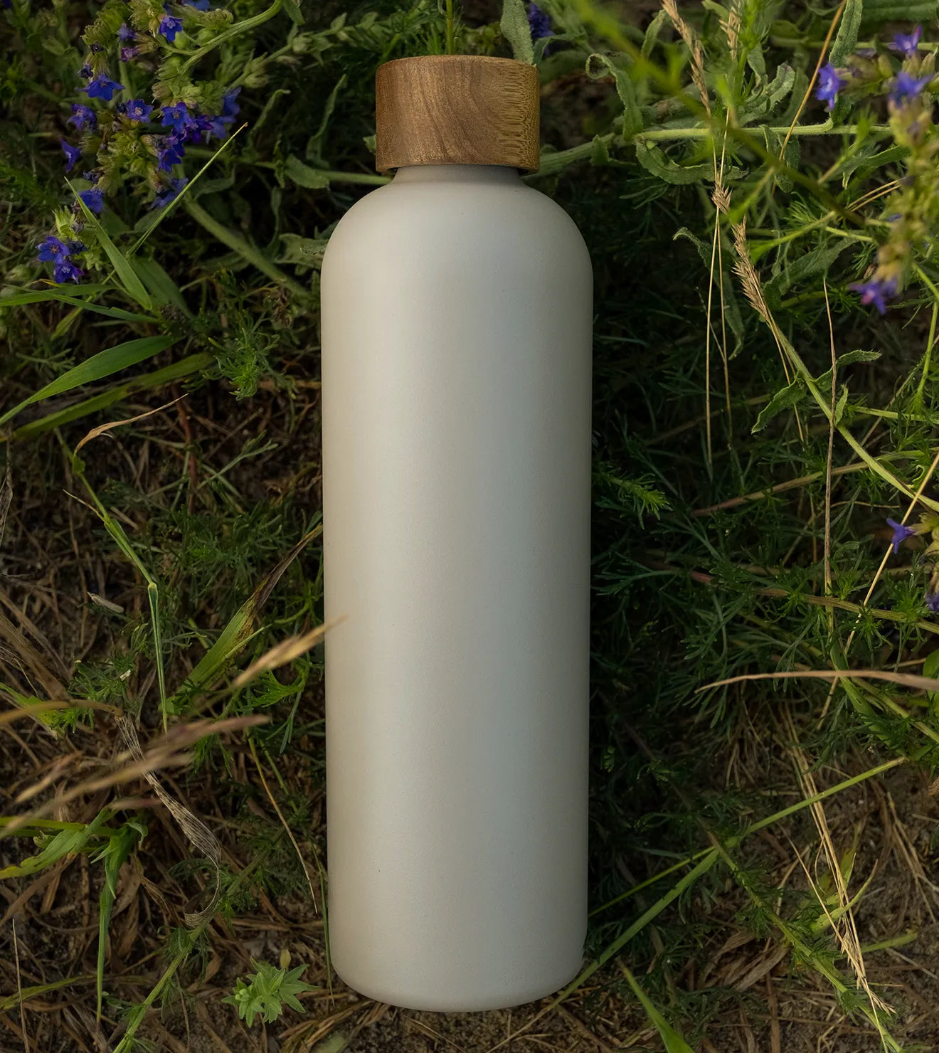 Thermosflasche Wood Edition mit FSC zertifiziertem Akazienholz Deckel hält 14h warm und 29h kalt